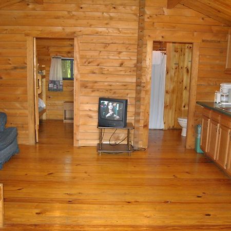 Robin Hill Camping Resort One-Bedroom Cottage 8 Lenhartsville Екстериор снимка